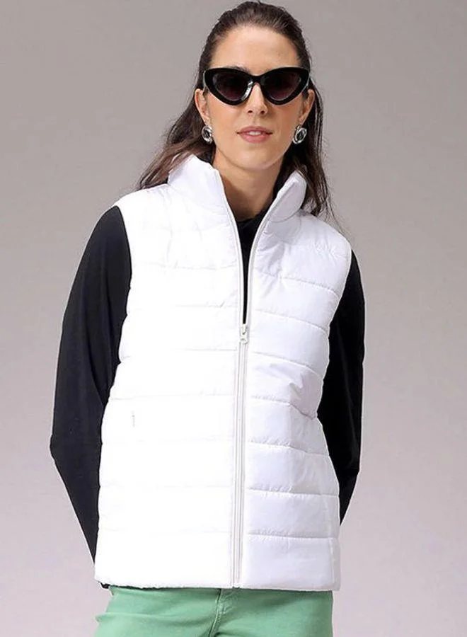 مرفوعة Women Regular Fit Solid High Neck Sleeveless Quilted Jacket